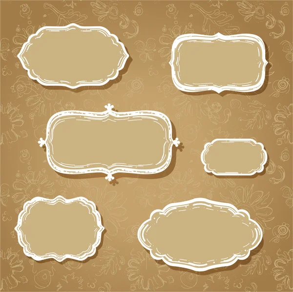 Sketchy classic cloud shaped frames on seamless fanciful floral background (vector). — Stock Vector