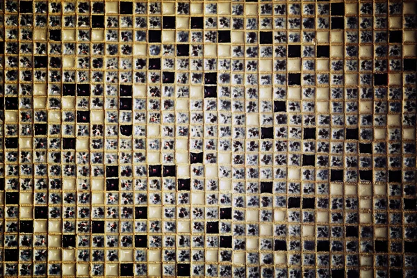 Neobvyklé skvrnité mozaika zeď — Stock fotografie