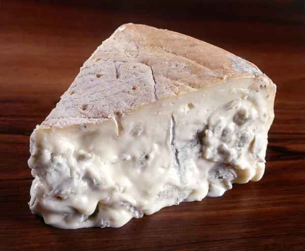 A wedge of gorgonzola cheese — Stock Photo, Image