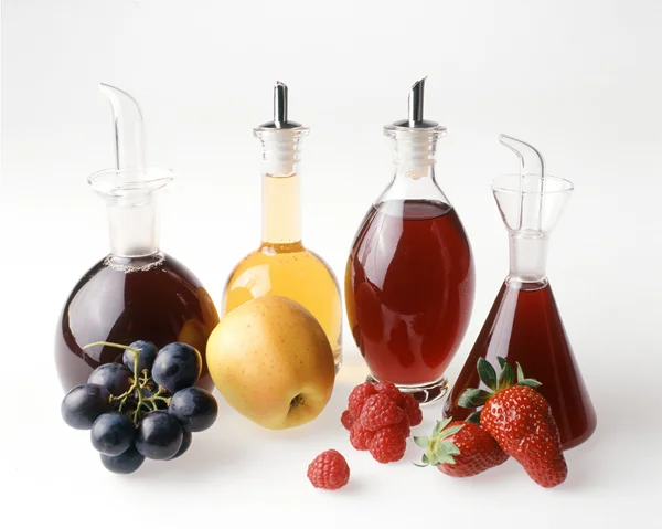 Quatre vinaigres de fruits — Photo