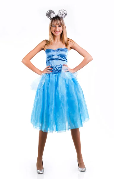 Schönes Mädchen in einem blauen Kleid mit festlichen Mäuseohren — Stockfoto