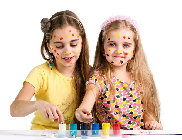 Girls painting together — Stock Photo, Image