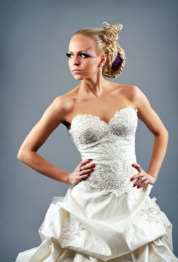 Düğün dressd modelinde