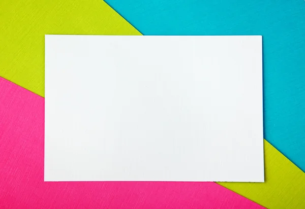 Bladen van gekleurd papier — Stockfoto