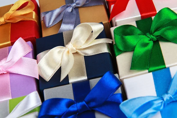 Cajas de regalo coloridas —  Fotos de Stock