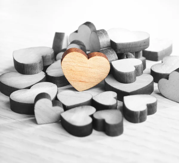 Corazones de madera —  Fotos de Stock