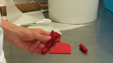 Alman pudra yapı marzipan gül
