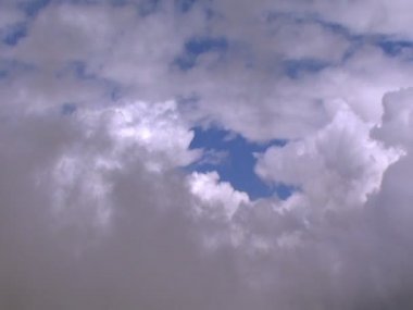 Bulutların arasından 1 10344 fly