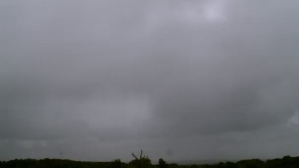 Zon - regen time-lapse 10358 — Stockvideo