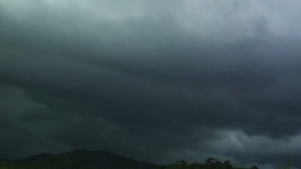 Upływ czasu ekstremalnych ciemne burzowe chmury 10398 — Wideo stockowe