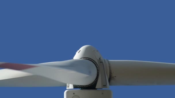 Вітрова турбіна крупним планом 10871 — стокове відео