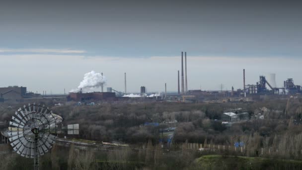 Fabrikverschmutzung Ruhrgebiet 11262 — Stockvideo