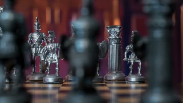 Schachfiguren dolly dov natürlichen Hintergrund 11356 — Stockvideo