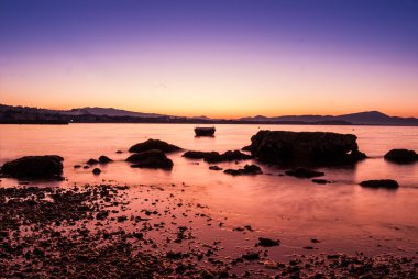 Sahilde gün batımı