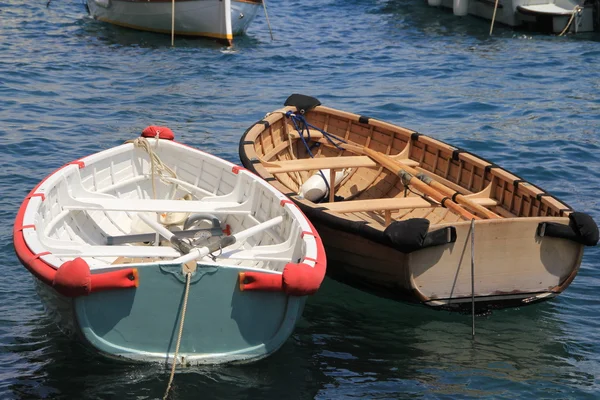 Zwei Boote lizenzfreie Stockbilder