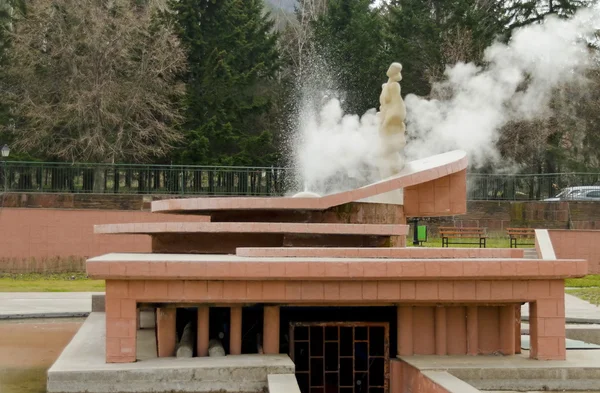 sıcak termal Bahar (103 grad c ile Şofben, Avrupa'da hotest)
