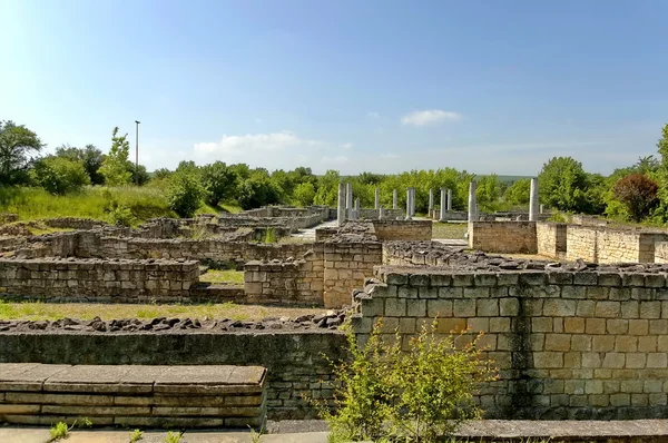 Peristyl complex Abritus in present town Razgrad — Stock Photo, Image