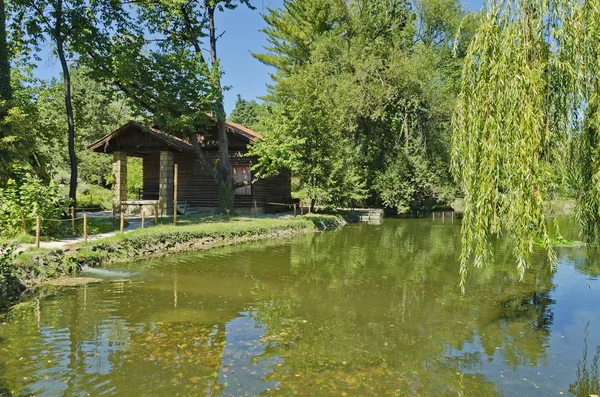 Small wooden house — Stock Photo, Image