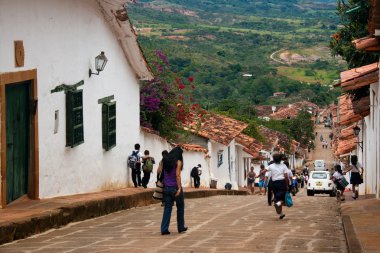 Typical street view at the colonial village of Barichara, Santan