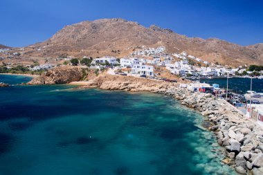 Ege Denizi ve Limanı Kiklad Island, Yunanistan