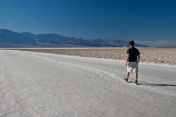 Hiç durmadan yürüyen