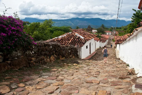Χαρακτηριστική θέα στο δρόμο στο χωριό αποικιακή guane, Σανταντέρ, Royalty Free Φωτογραφίες Αρχείου
