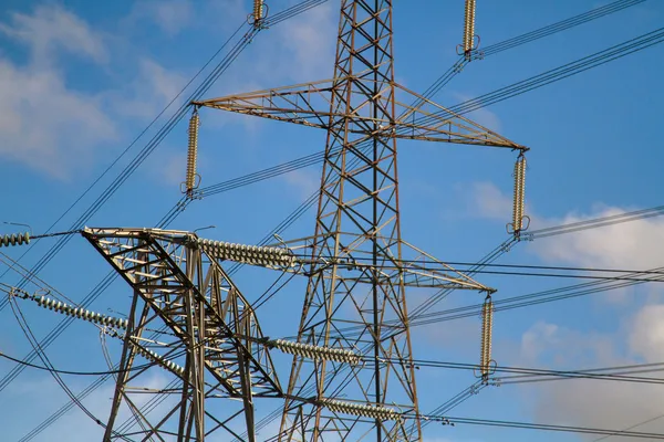 Pilão de eletricidade — Fotografia de Stock