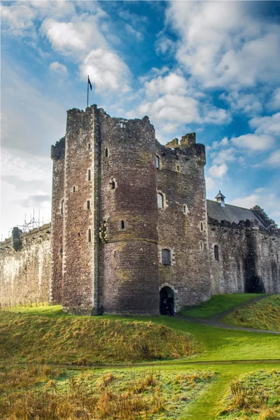 Sunshine on Scottish Castle — Stock Photo, Image