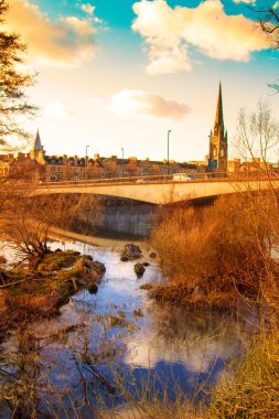 perth İskoçya'da bir köprü Sunset