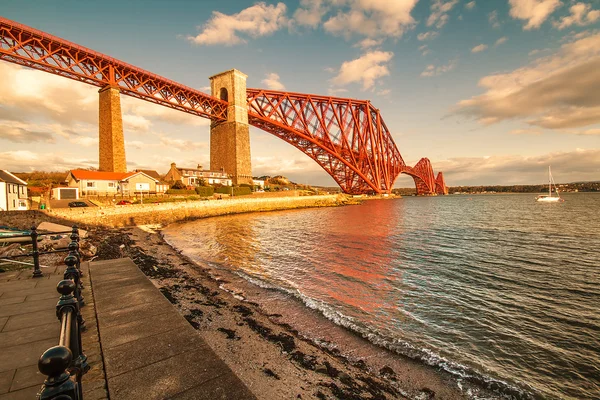 Die vierte Eisenbahnbrücke von rosyth — Stockfoto