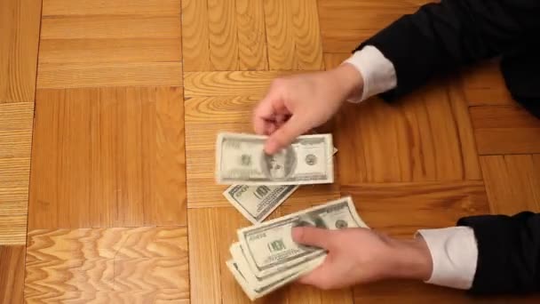 Businessman counting the money — Stock Video