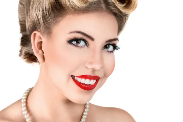 Unga blonda kvinnan med retro make-up — Stockfoto
