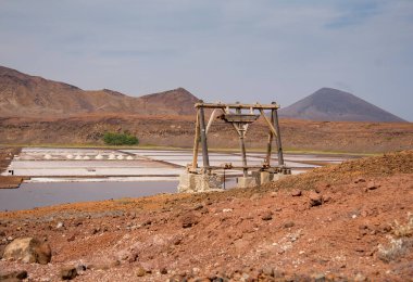 volkandaki tuz gölü
