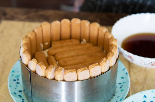 Kochen Von Hausgemachtem Kuchen Der Küche — Stockfoto