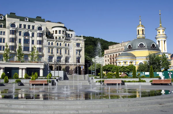Beaitiful Summer Square Fountains City Kyiv Ukraine — Stock Photo, Image