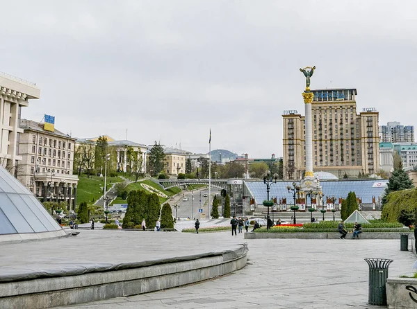 Město Hlavního Města Státu Nejslavnějších Měst Letním Kyjevě Ukrajinské — Stock fotografie