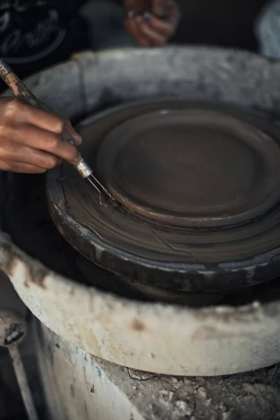 Hands Craftsman Artist Working Pottery Wheel Selective Focus — ストック写真