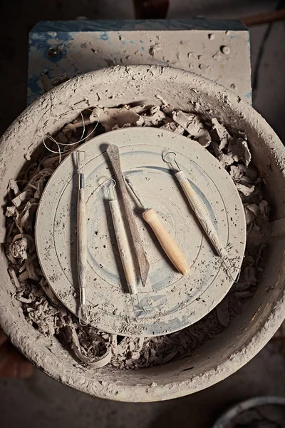 High Angle View Pottery Tools Wheel — Stock Photo, Image