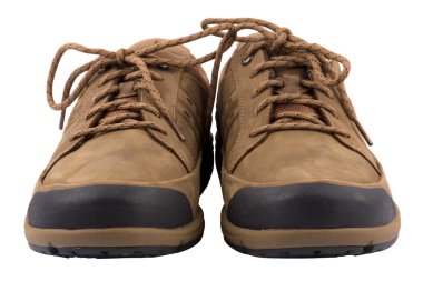 Beyaz arka plan üzerinde izole kahverengi erkek çizmeler