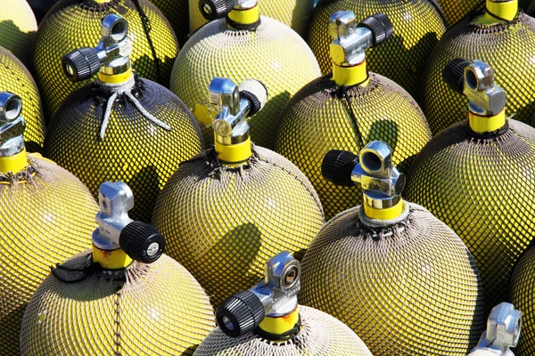 A stack of nitrox scuba air tanks — Stock Photo, Image