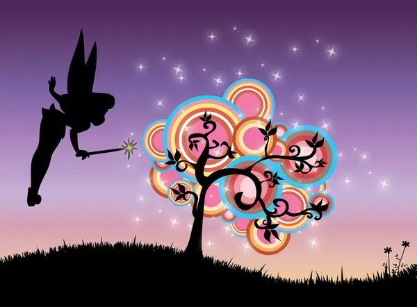 夏の夜の妖精と魔法のツリーの抽象的なイラスト ロイヤリティフリーのストック画像