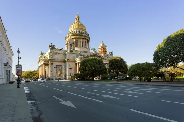Isaac katedrális Szentpéterváron — Stock Fotó
