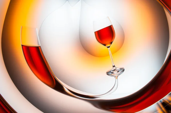 Distorted glass of wine — Stock Photo, Image