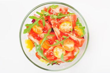 Taze sebze salatası.