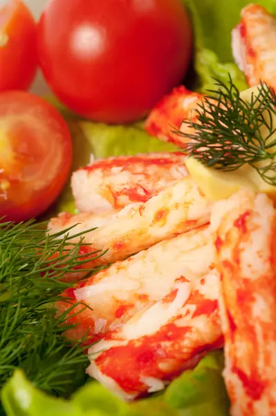 Viande de crabe aux légumes frais — Photo