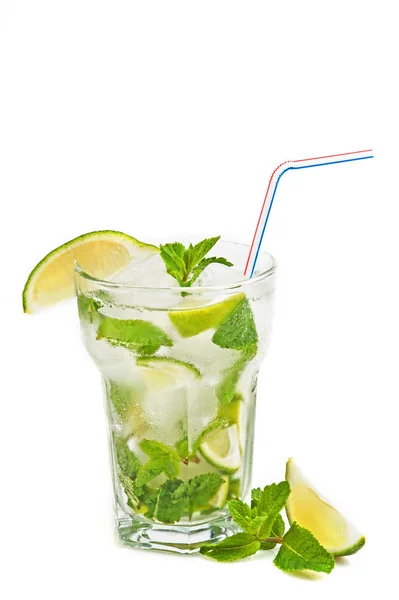 Świeże mojito koktajl — Zdjęcie stockowe