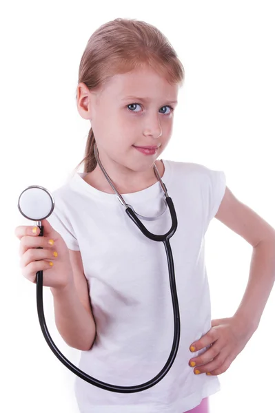 Glückliches Mädchen spielt einen Arzt — Stockfoto