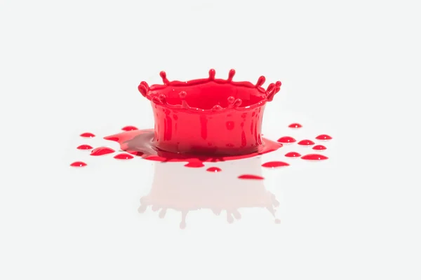 Rote Farbe spritzt — Stockfoto