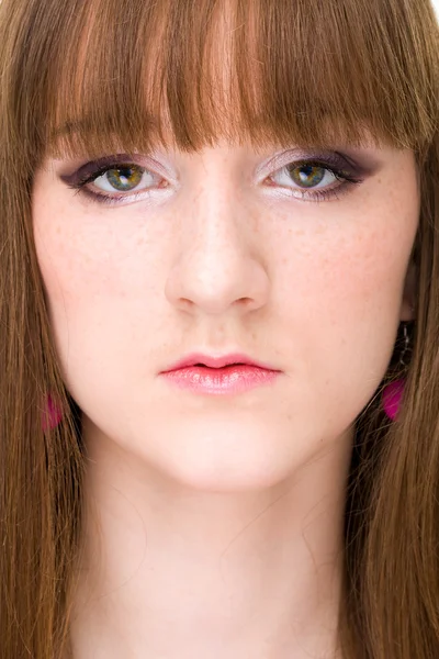 Closeup portrait of a beautiful female model — Stock Photo, Image