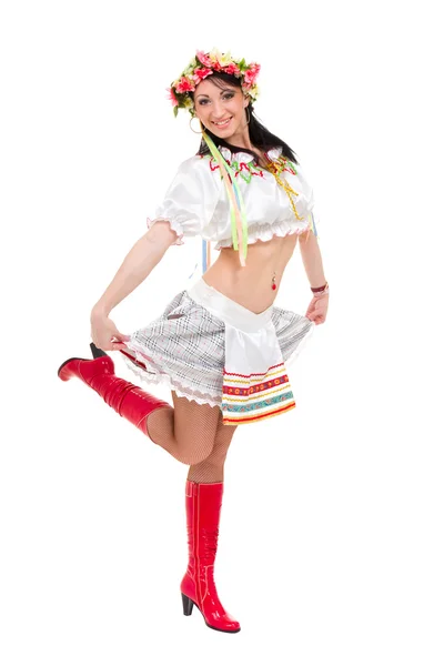 Atraktivní žena lidové ukrajinské šaty — Stock fotografie